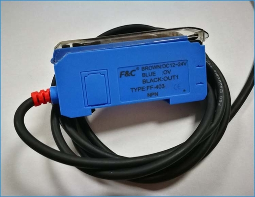 24VDC Tek Düğme Ayarı Fiber Optik Sensörler NPN NO NC Fiber Amplifikatör