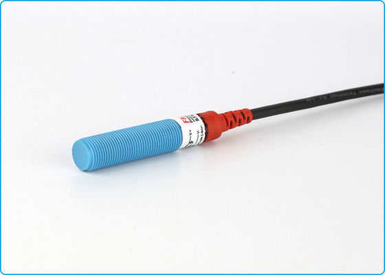 24 V M12 3D Yazıcı Kapasitif Sensörler NPN NO 3 Teller Sıvı Seviye Sensörü